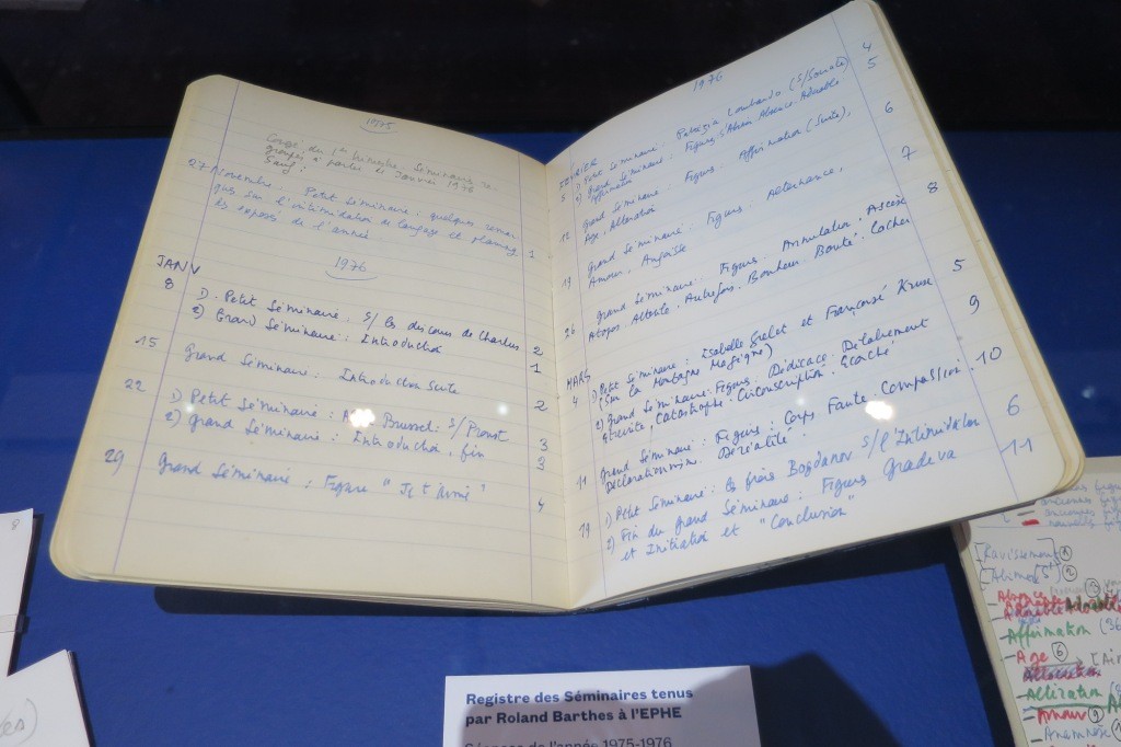 Registre des séminaires tenus par Roland Barthes à l'EPHE, ouvert à la page de l'année 1975-1976